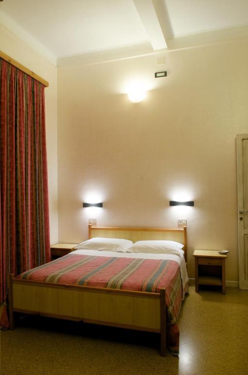 B&B Castiglia Palermo Buitenkant foto